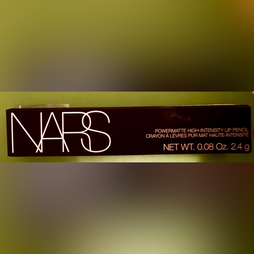 NARS POWER-MATTE HIGH-INTENSITY LIP PENCIL DRAGON GIRL